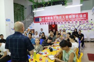 成为更好的自己——育儿路上，一起同行！