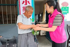 情系端午度佳节·“粽”享欢乐暖人心|石城小松镇社工站开展端午节活动