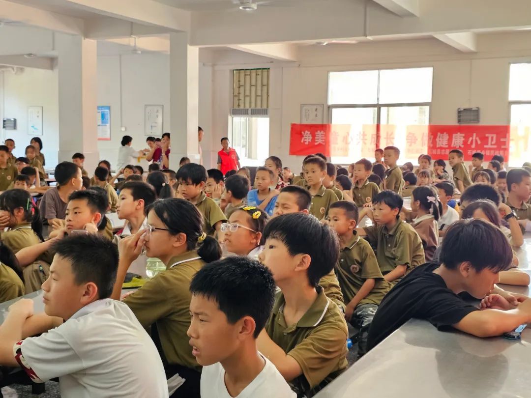 守护山区儿童成长|卫生健康小课堂走进石城第五小学